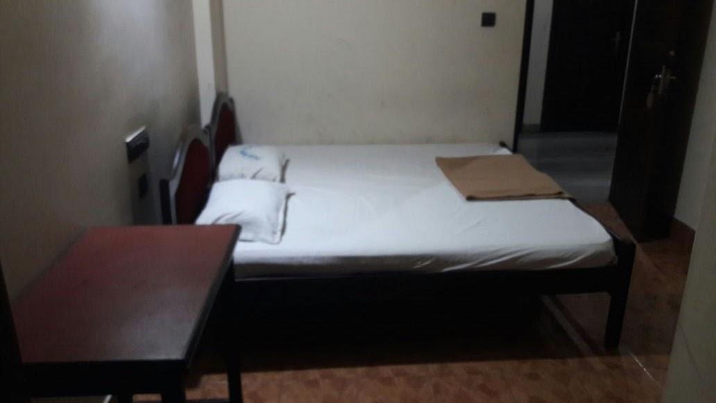 Poonthanam Guest House Guruvāyūr Exterior foto